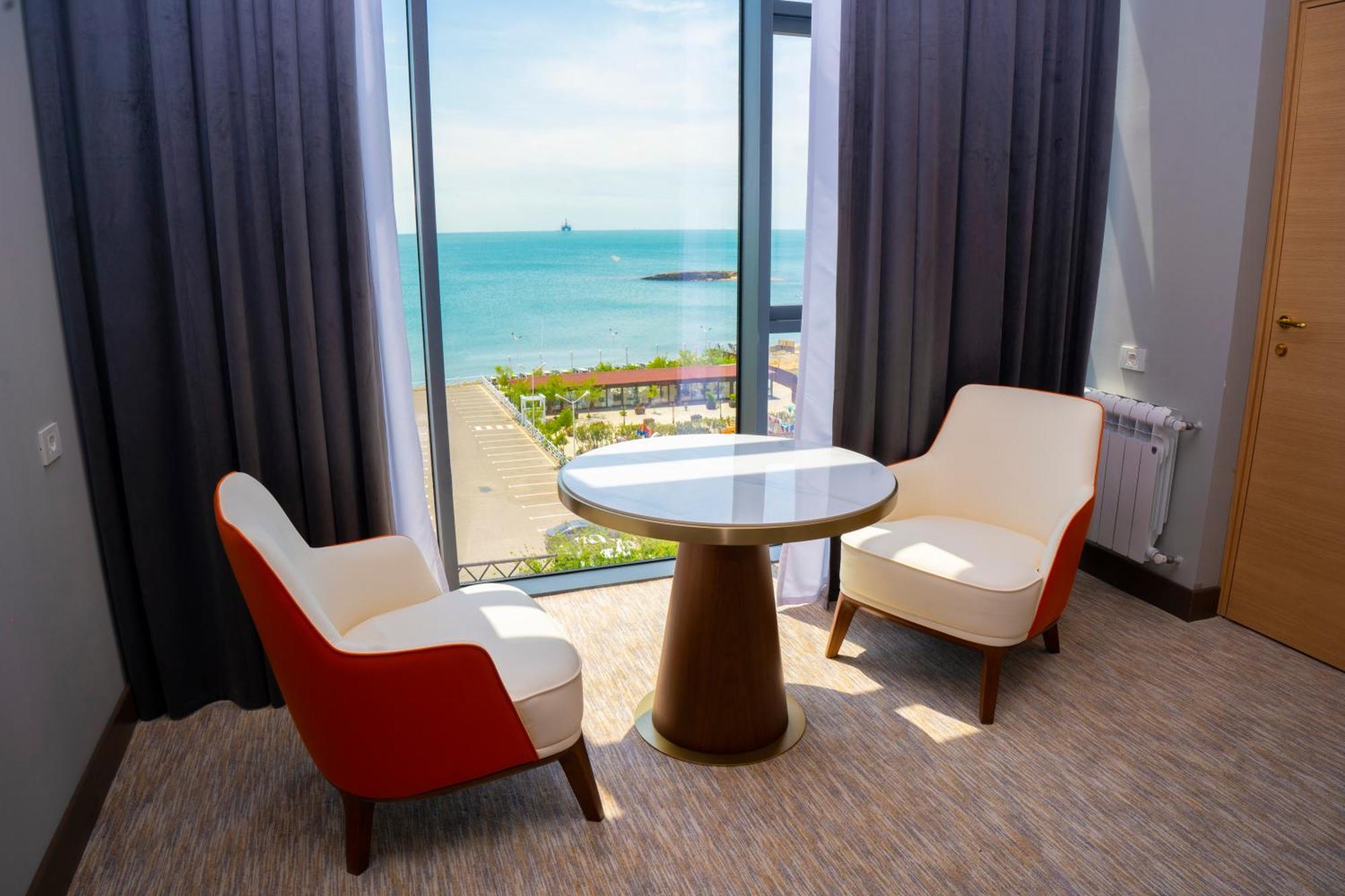 Port Marine By Hollywood 5* Baku