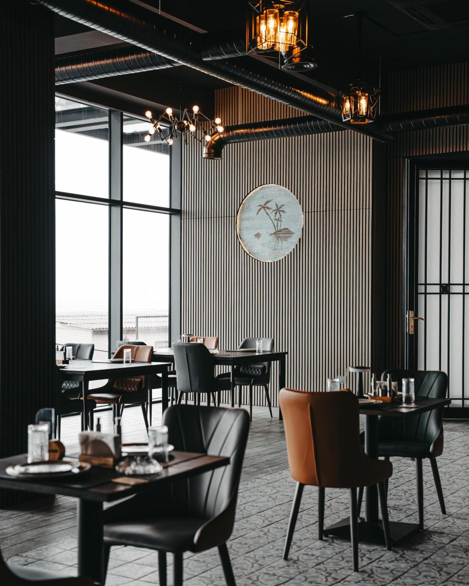 Hotel Port Marine By Hollywood Baku