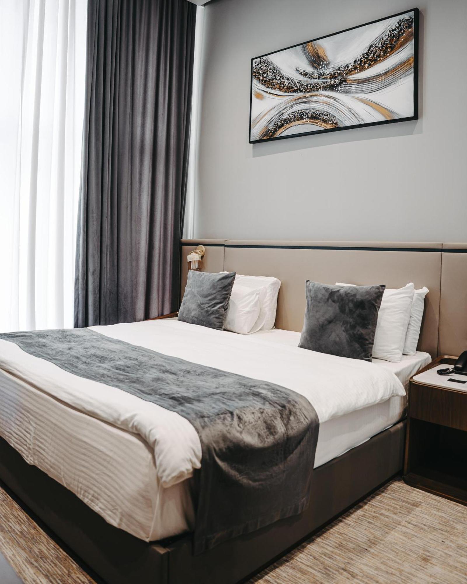 Port Marine By Hollywood 5* Baku