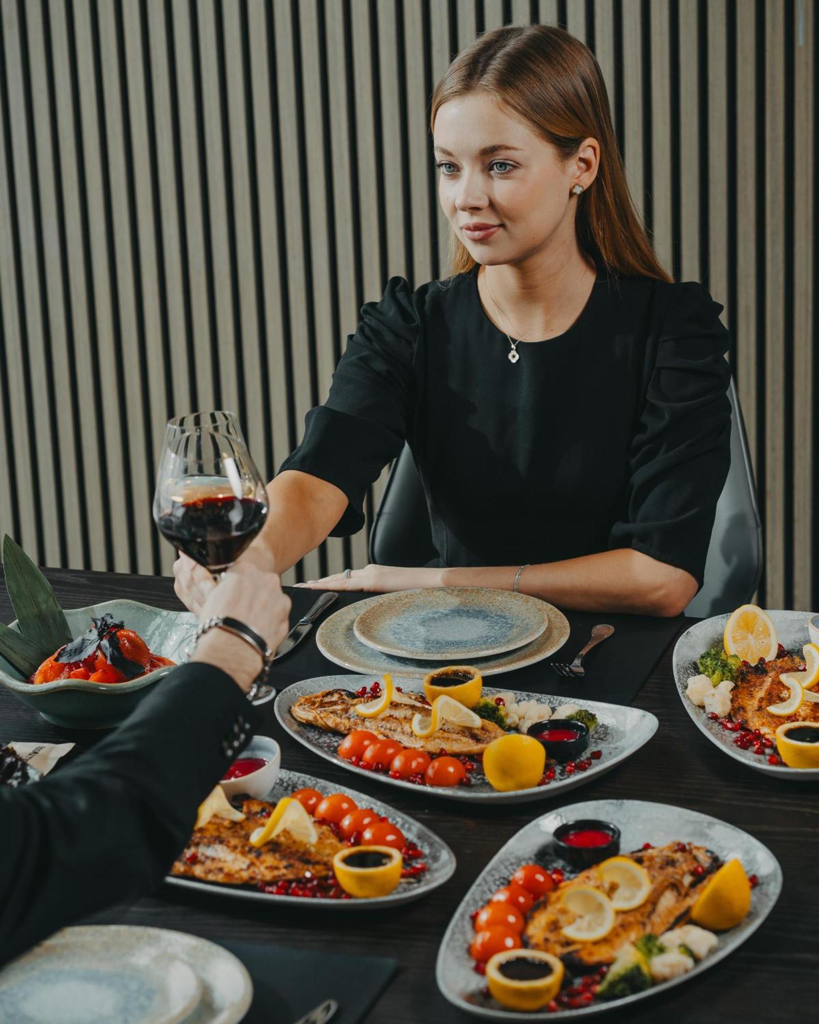 Port Marine By Hollywood Hotel Baku